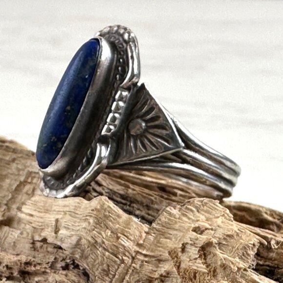 Vintage Native American Lapis Ring, Sterling Silver Size 8, Boho Jewelry - Picture 2 of 9